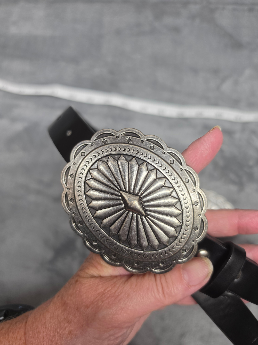 Western Leather Belt With Large Silver Conchos Size 32 40